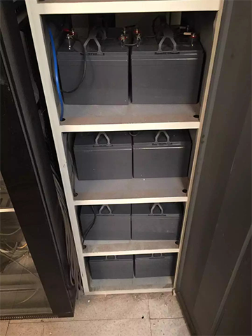 ups蓄电池